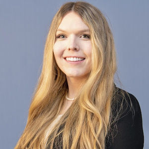 Meet your Posher, Andrea